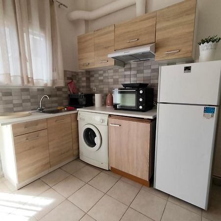 Elegant Central Apartment In Volos Exteriör bild