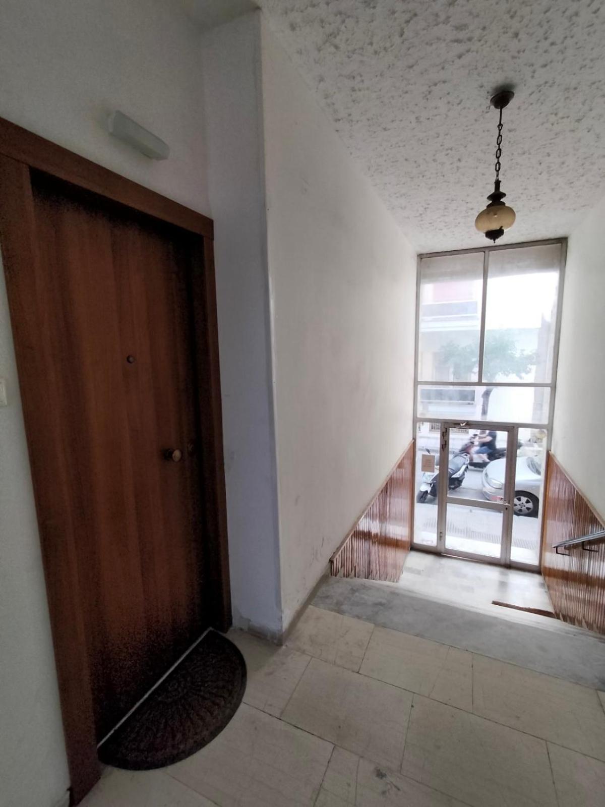Elegant Central Apartment In Volos Exteriör bild